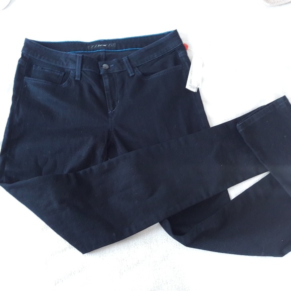 Joe's Jeans Denim - new w/tag Joes Jeans chelsea/reed dark wash skinny